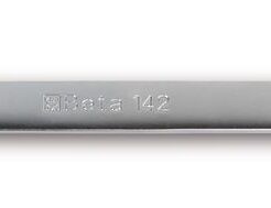 Klucz płasko-oczkowy z dwukierunkowym mechanizmem zapadkowym, chromowany, rozmiar oznaczony kolorem BETA 142MC/8