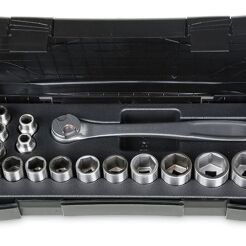Zestaw 15 nasadek i pokrętła z mechanizmem zapadkowym, wykonanych ze stali nierdzewnej BETA 920INOX/C16
