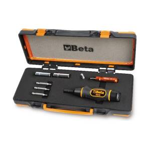Zestaw narzędzi do kontrolowanego dokręcania zaworów opon z systemem kontroli ciśnienia BETA 971/C8